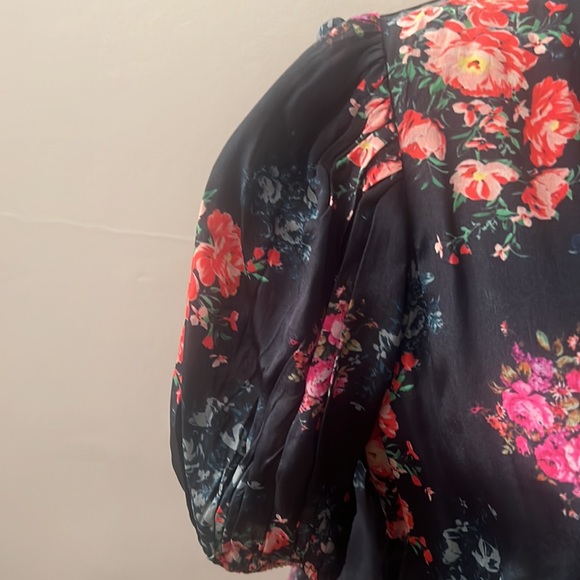 New Rococo Sand dress . - Picture 9 of 14